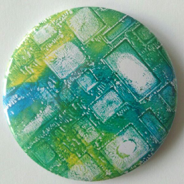 Badge magnet