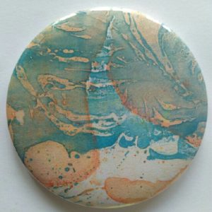 Badge magnet