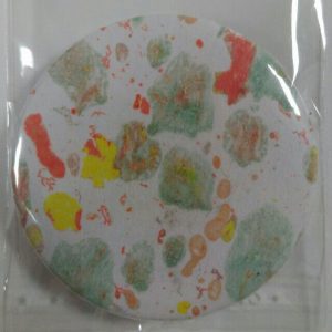 Badge magnet