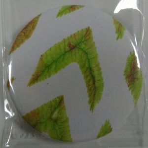 Badge magnet
