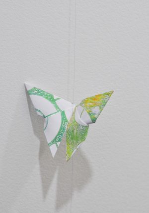 Suspension origami papillon